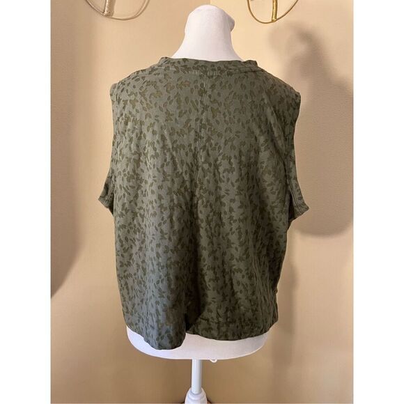 All In Motion Olive Green Burnout Fabric Pattern Cropped Tank Women's XL - Picture 9 of 9